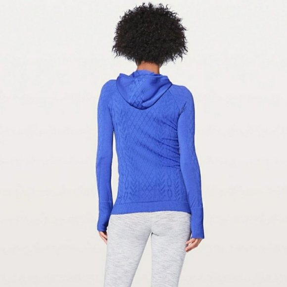 Lululemon Athletica Rest Less Hoodie Cable Knit Hooded Athletic Blue Top size 2 - Picture 2 of 8